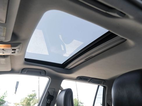 Used 2015 Lexus GX 460 w/ Premium Package image 5