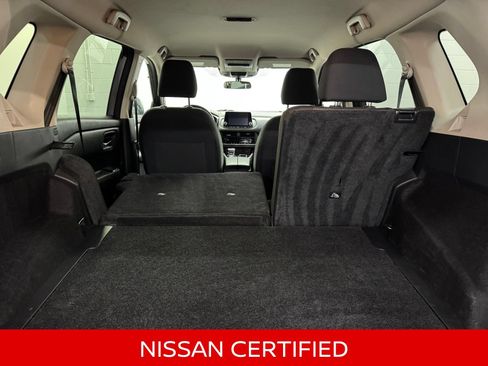 Certified 2025 Nissan Rogue SV AWD/4WD image 40