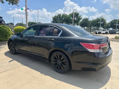Used 2011 Honda Accord EX-L image 4