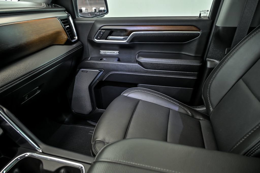 Used 2024 GMC Sierra 1500 Denali AWD/4WD image 27