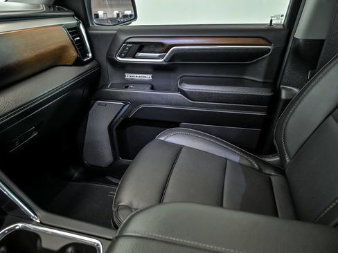 Used 2024 GMC Sierra 1500 Denali AWD/4WD image 27