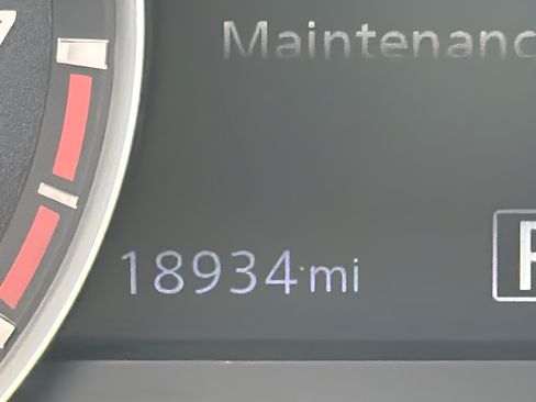 Certified 2025 Nissan Frontier SV RWD image 22