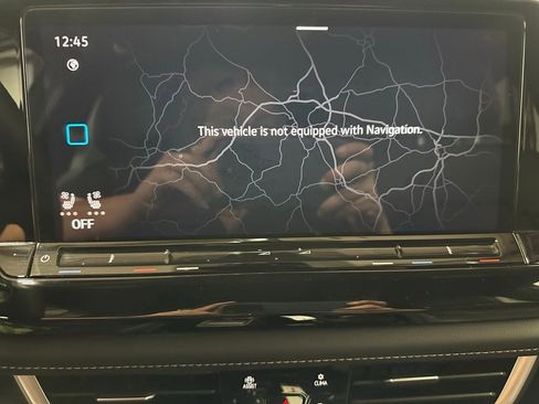 Used 2025 Volkswagen Atlas Cross Sport SE image 30