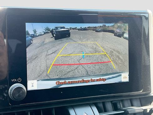Used 2025 Toyota RAV4 XLE w/ Convenience Package AWD/4WD image 14