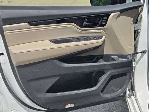 Certified 2024 Honda Odyssey Elite image 10