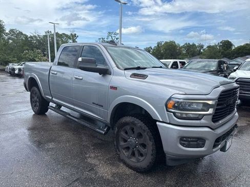 Used 2019 RAM 2500 Laramie w/ Night Edition AWD/4WD image 3