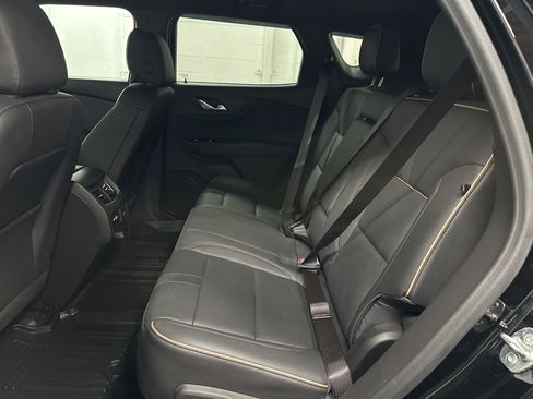 Used 2024 Chevrolet Blazer Premier w/ Enhanced Convenience Package image 35