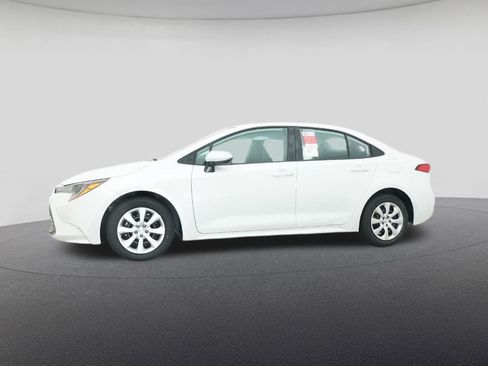 New 2026 Toyota Corolla LE image 18