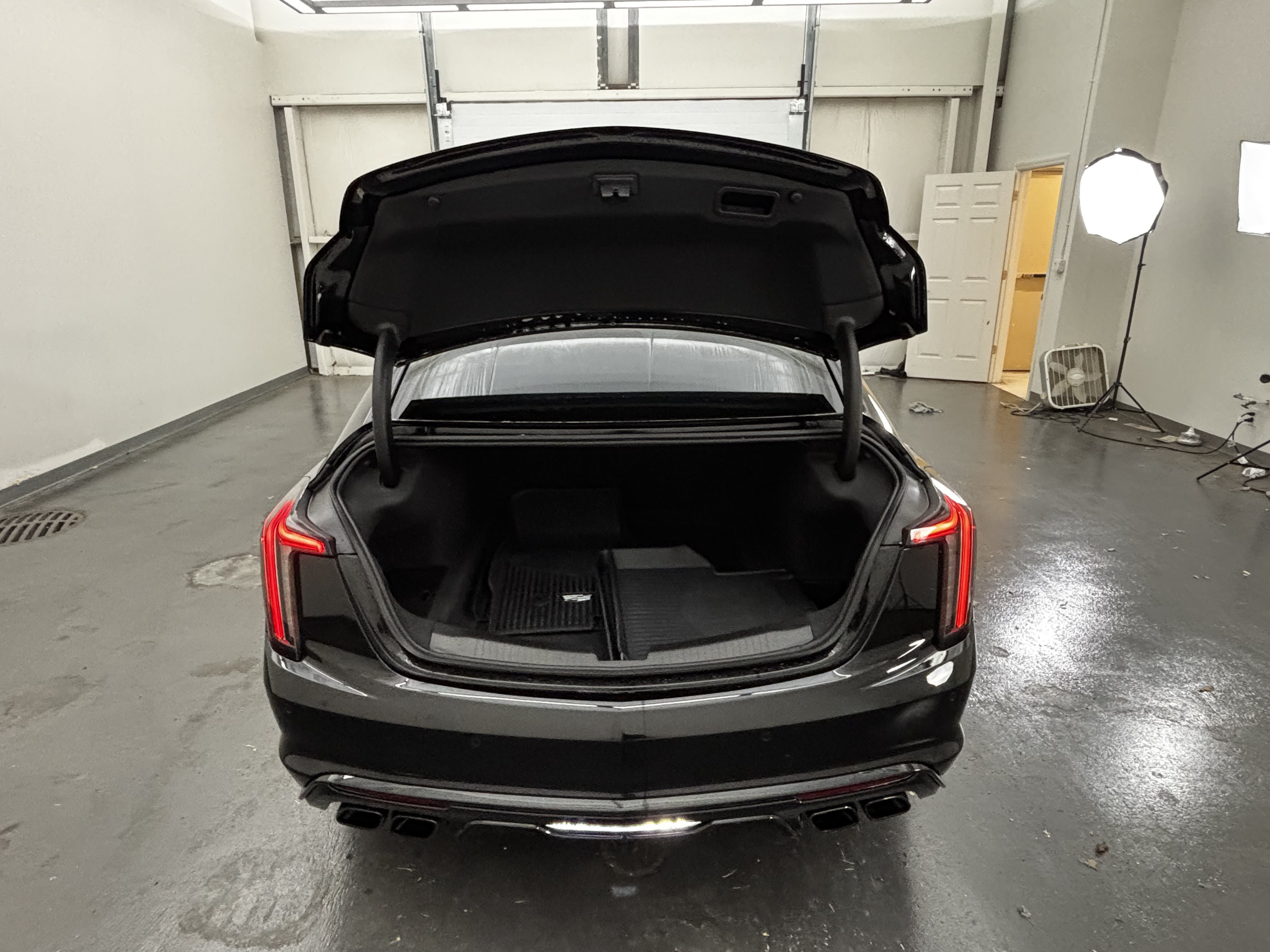 Used 2026 Cadillac CT5 V Blackwing w/ Super Cruise 1 Package RWD image 6