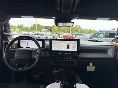 Used 2025 GMC Hummer EV 3X AWD/4WD image 24