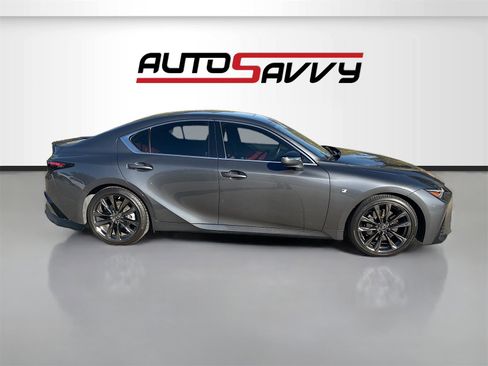 Used 2022 Lexus IS 350 F Sport image 8