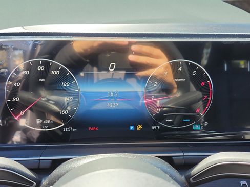 Used 2026 Mercedes-Benz GLE 350 4MATIC image 24