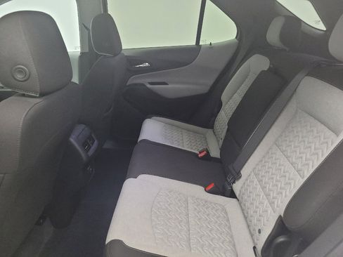 Used 2024 Chevrolet Equinox LS image 18