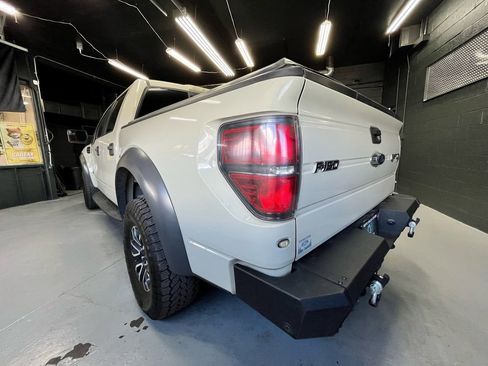 Used 2014 Ford F150 Raptor w/ Equipment Group 801A Luxury AWD/4WD image 6
