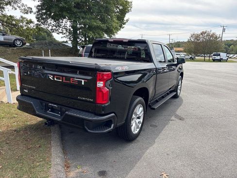 Used 2021 Chevrolet Silverado 1500 Custom image 7