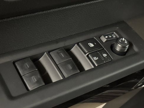 New 2026 Toyota Tundra Limited AWD/4WD image 11