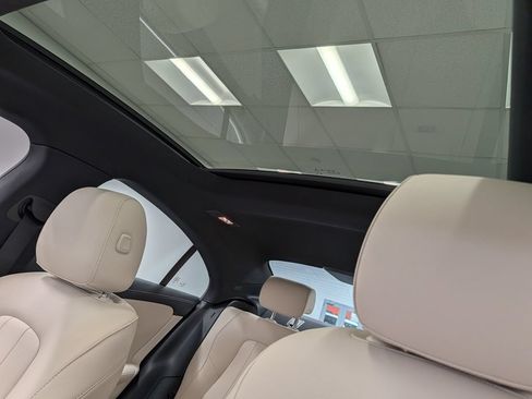 Used 2023 Mercedes-Benz CLA 250 4MATIC image 21