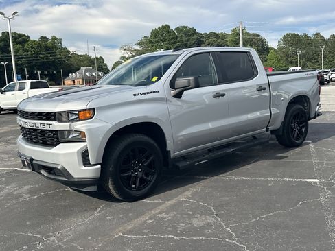 Used 2020 Chevrolet Silverado 1500 Custom w/ Rally Edition AWD/4WD image 4