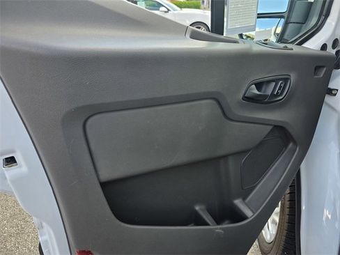 Used 2024 Ford Transit 250 Low Roof w/ Exterior Upgrade Package image 8
