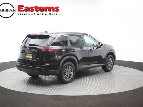 Used 2024 Nissan Rogue S AWD/4WD image 40