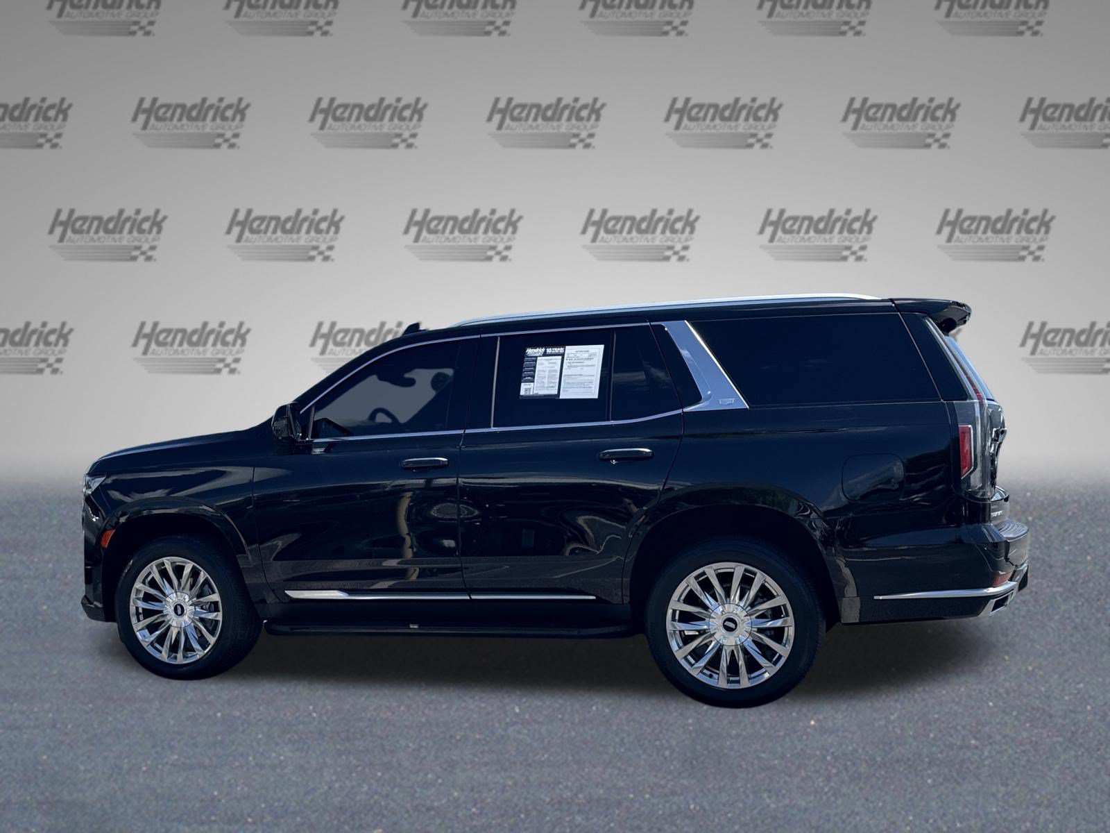 Used 2023 Cadillac Escalade Premium Luxury AWD/4WD image 7