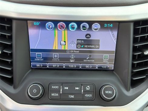 Used 2017 GMC Acadia SLT image 29