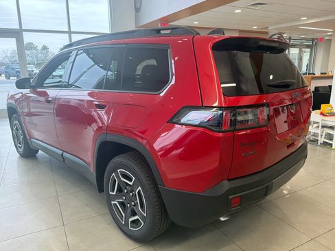 New 2026 Jeep Cherokee Limited image 8