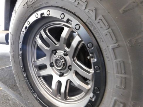 Used 2012 Jeep Wrangler Unlimited Sport image 18