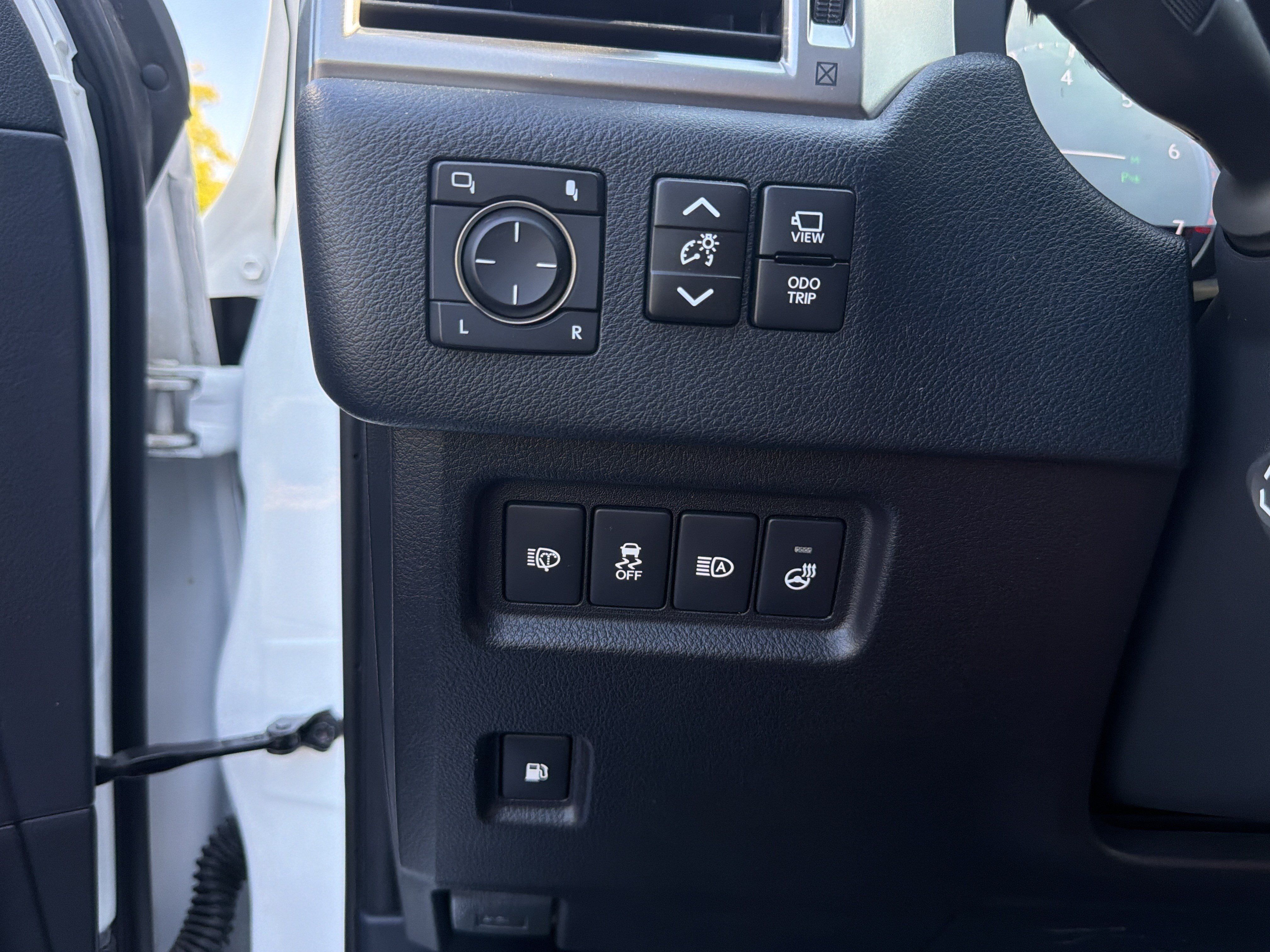 Used 2023 Lexus GX 460 Luxury AWD/4WD image 30