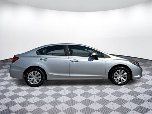 Used 2012 Honda Civic LX image 7