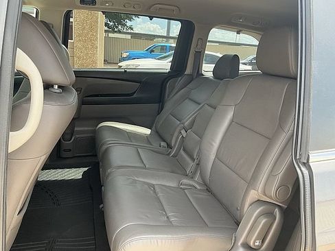 Used 2016 Honda Odyssey EX-L image 12