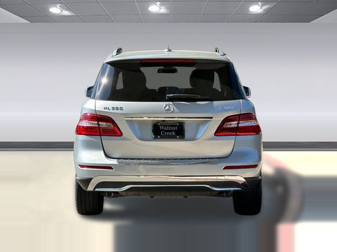 Used 2012 Mercedes-Benz ML 350 4MATIC image 9