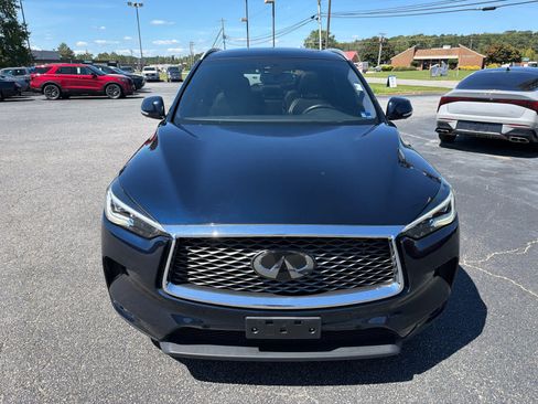 Used 2019 INFINITI QX50 Essential w/ Sensory Package AWD/4WD image 8