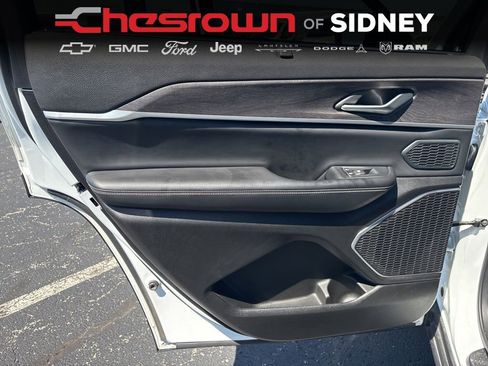 Used 2023 Jeep Grand Cherokee L Limited w/ Luxury Tech Group II image 42