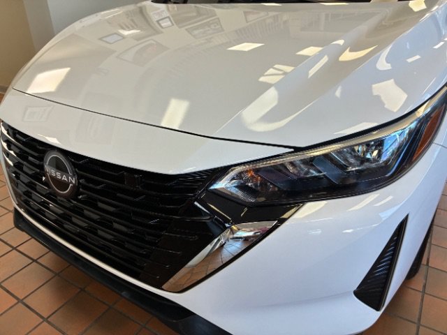 Used 2024 Nissan Sentra S FWD image 9