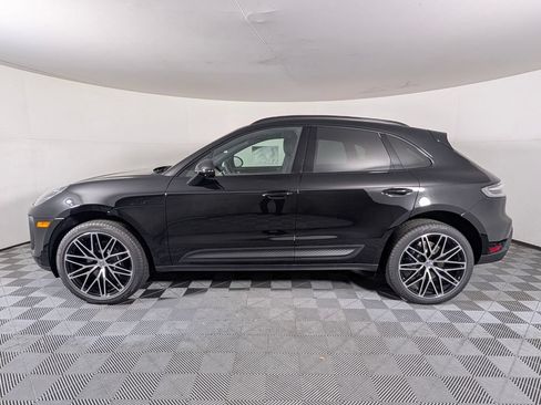 New 2026 Porsche Macan AWD/4WD image 2