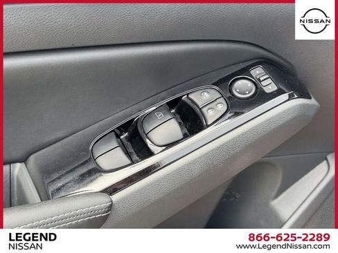 Certified 2023 Nissan Altima 2.5 SV AWD/4WD image 15