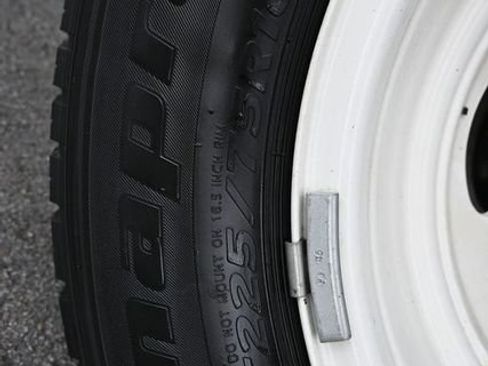 Used 2024 Ford E-350 and Econoline 350 Super Duty w/ Power Windows & Locks Group RWD image 77