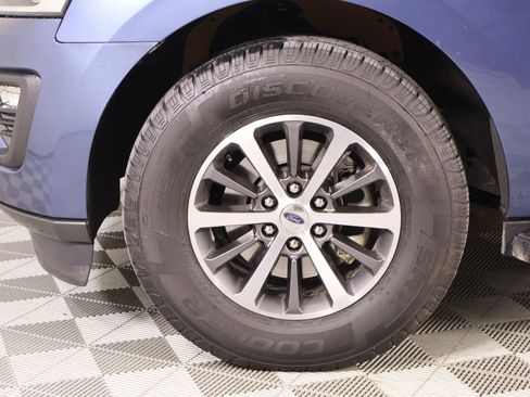 Used 2020 Ford Expedition XLT w/ Equipment Group 201A RWD image 17
