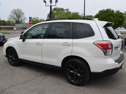 Used 2018 Subaru Forester 2.5i Premium AWD/4WD image 10