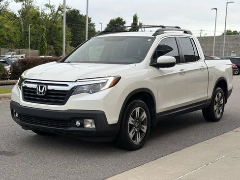 Used 2017 Honda Ridgeline RTL-T image 4