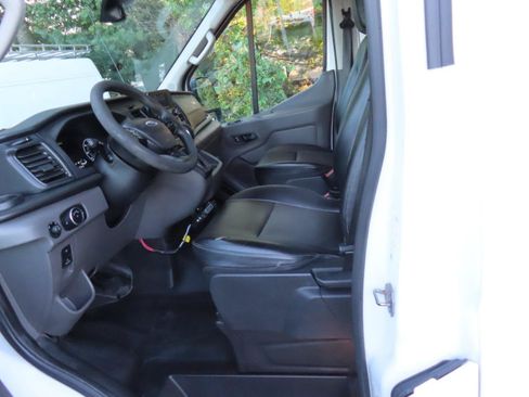 Used 2021 Ford Transit 250 Medium Roof AWD image 7