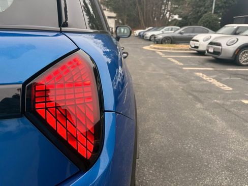 Used 2025 MINI Cooper S image 10