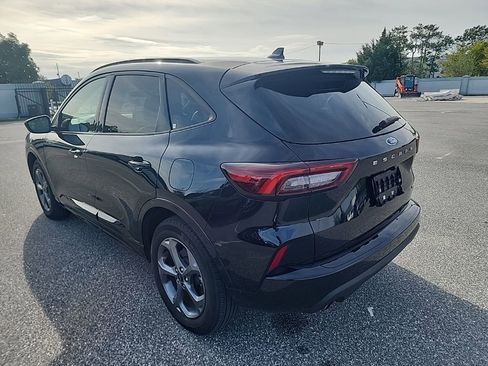Used 2024 Ford Escape ST-Line image 7