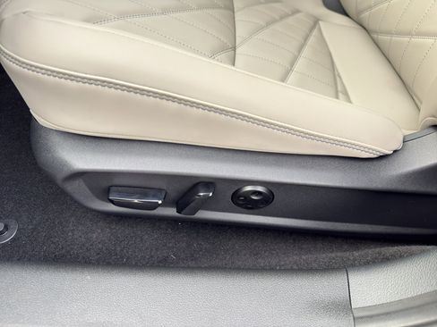 New 2026 Nissan Sentra SL image 15