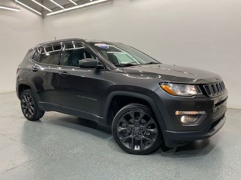 Used 2021 Jeep Compass Latitude AWD/4WD image 2