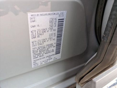 Used 2023 Nissan Pathfinder Platinum w/ Cargo Package AWD/4WD image 27