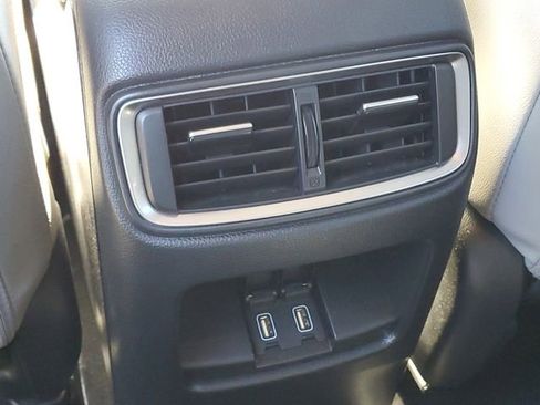 Used 2022 Honda CR-V Touring image 11