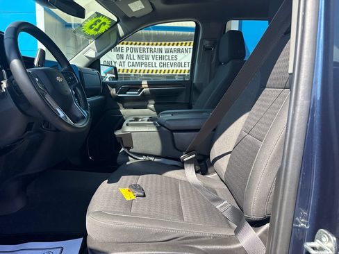 Used 2023 Chevrolet Silverado 1500 LT AWD/4WD image 21