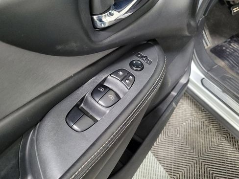 Used 2020 Nissan Murano SV image 27